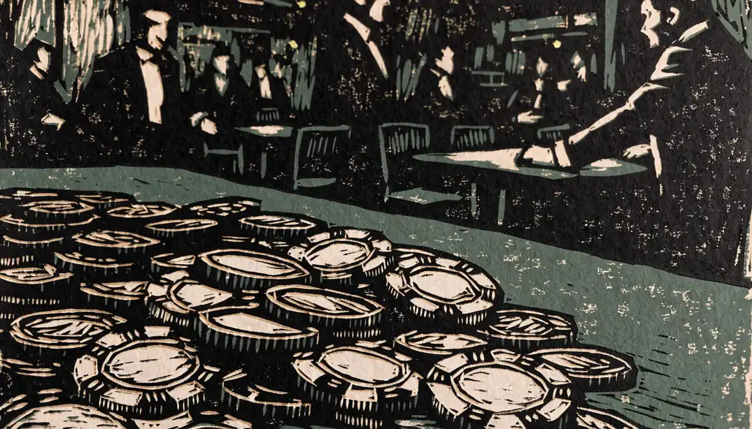 Goldmünzen und Casino-Chips auf einem Filztisch in einer deutschen Spielbank